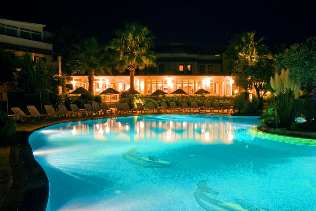 Izer Hotel Beach Club 托尔巴 外观 照片