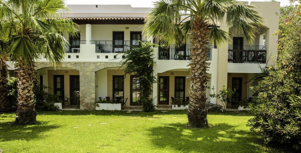 Izer Hotel Beach Club 托尔巴 外观 照片
