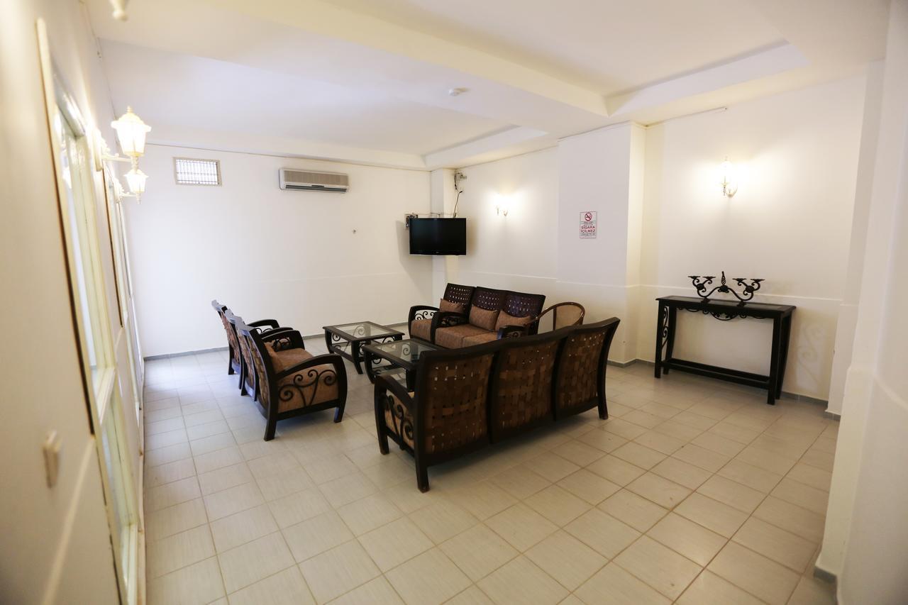 Izer Hotel Beach Club 托尔巴 外观 照片
