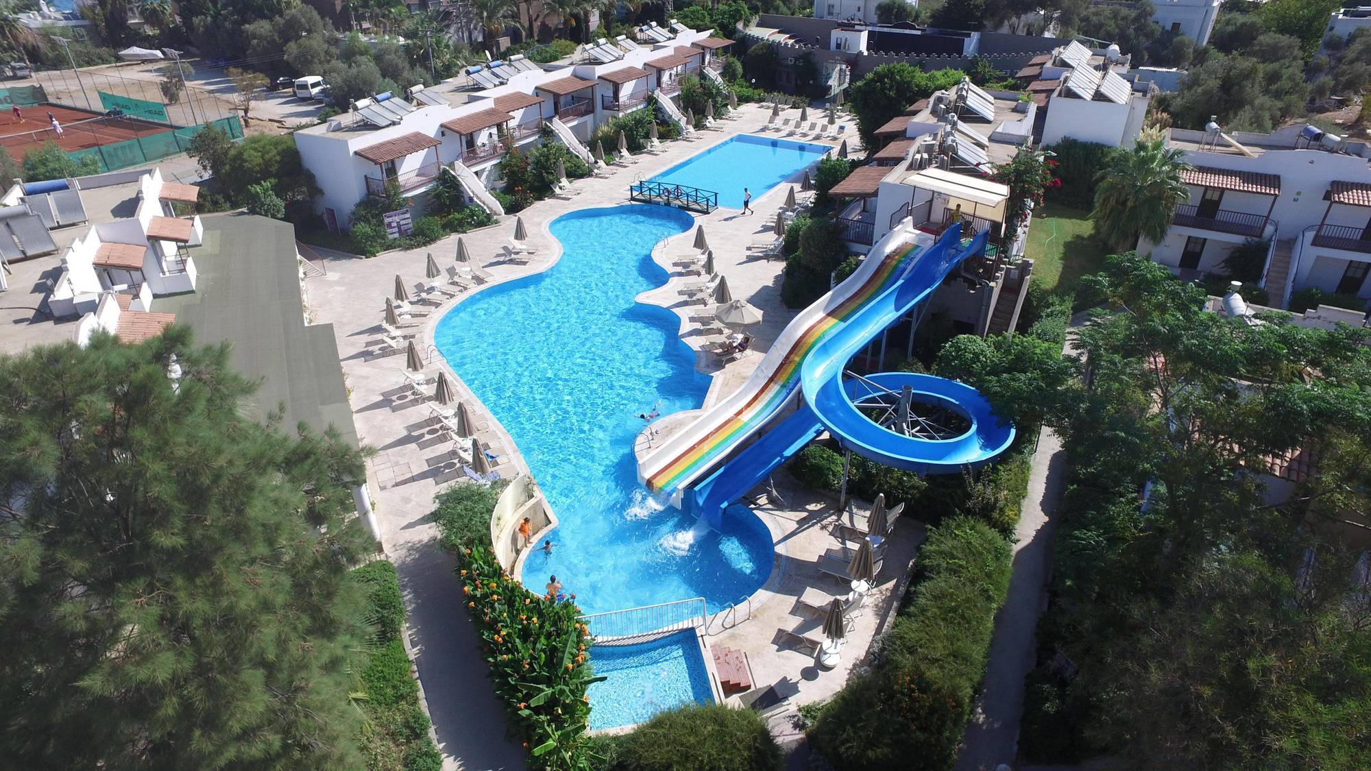 Izer Hotel Beach Club 托尔巴 外观 照片